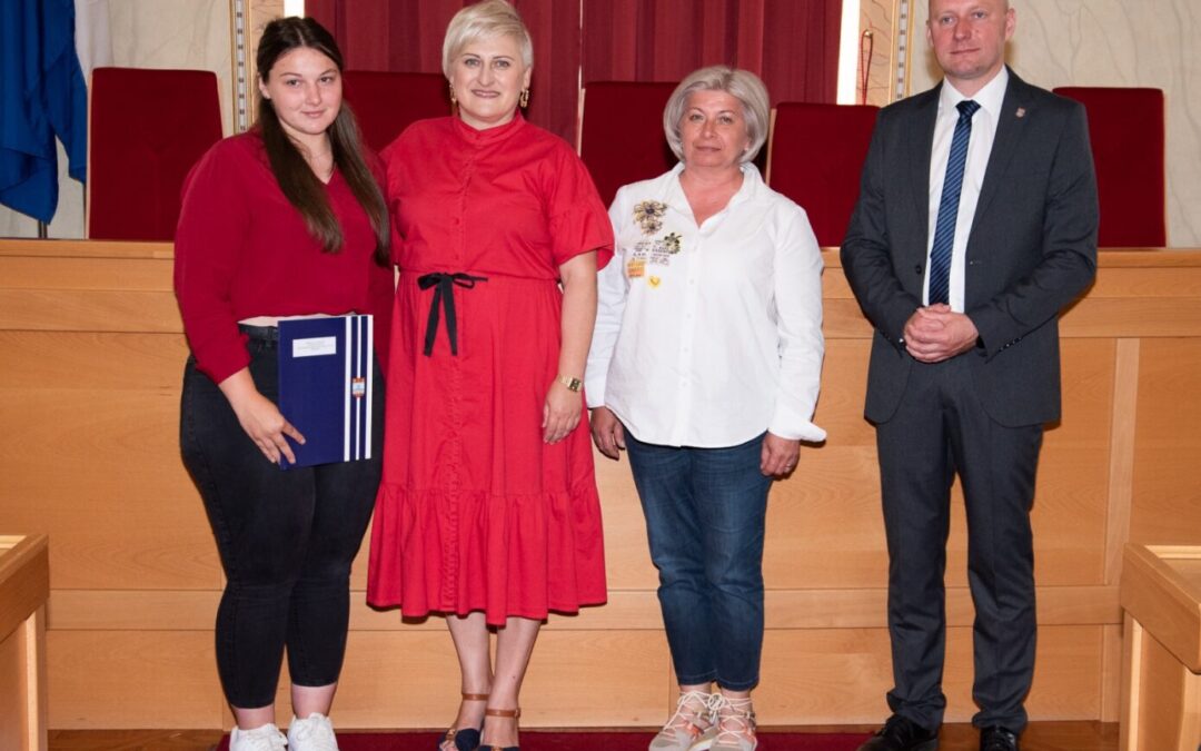 SVEČANA DODJELA PRIZNANJA I POHVALNICA ZA MEĐUŽUPANIJSKA NATJECANJA