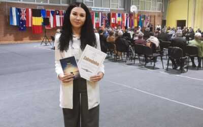 Mladi talent koji se pamti: Naša Ivona među (odraslim) pjesnicima